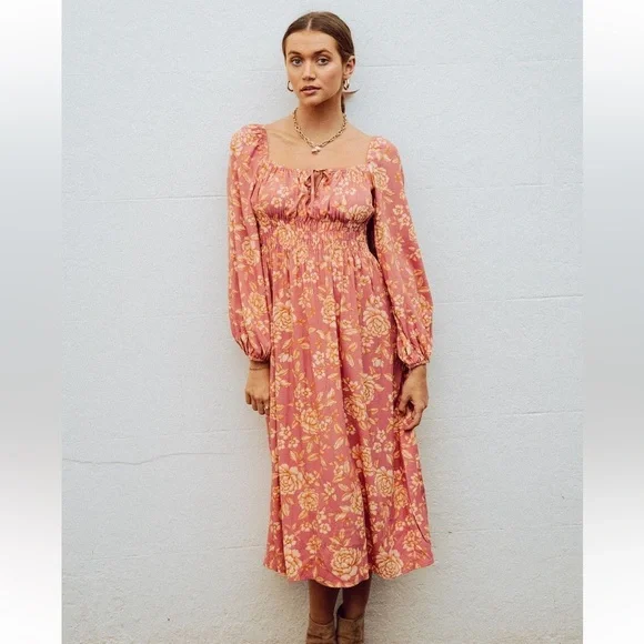 PAPER HEART Caitlyn Pink Floral Long Sleeve Midi Dress NWT - Picture 3 of 16
